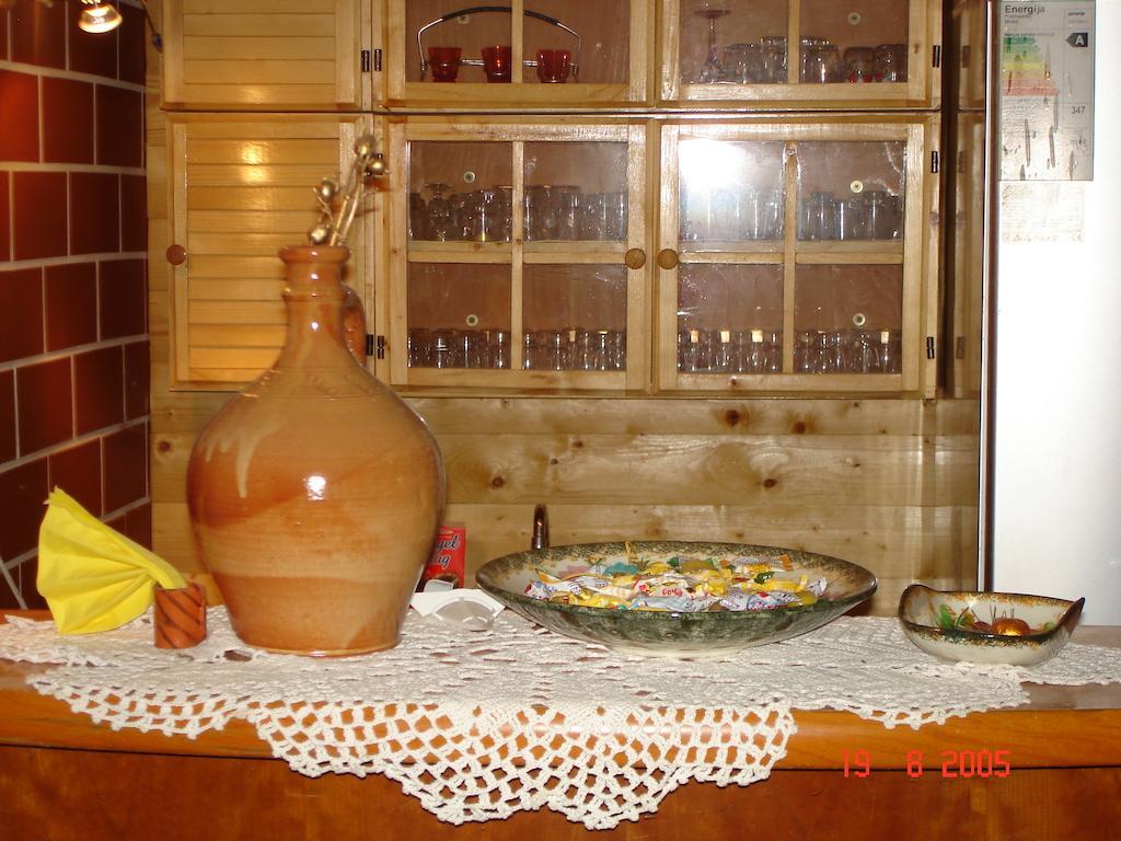 Guest House Pikapolonca Maribor Exterior photo